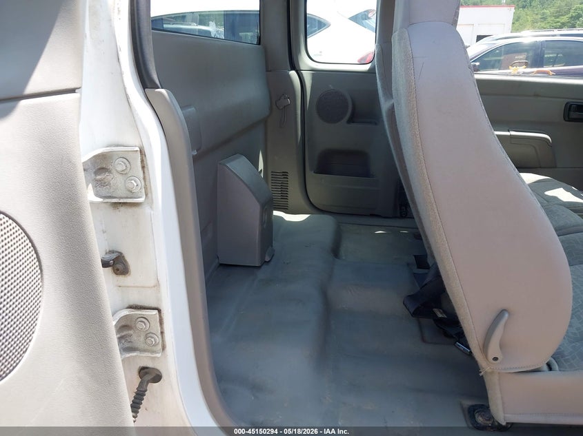 2004 CHEVROLET COLORADO auction photo 8