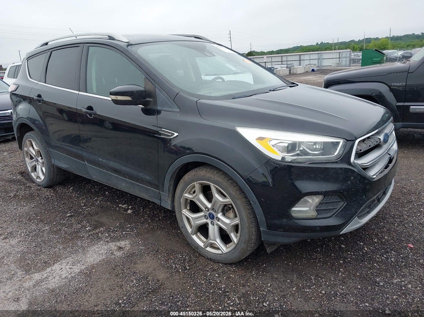 FORD ESCAPE TITANIUM 2017