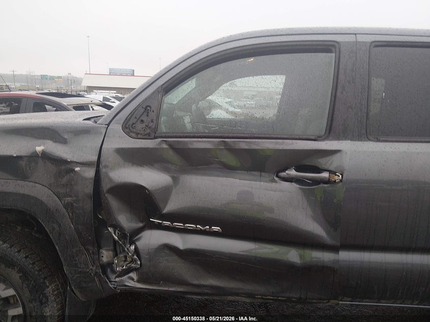 2021 TOYOTA TACOMA auction photo 6