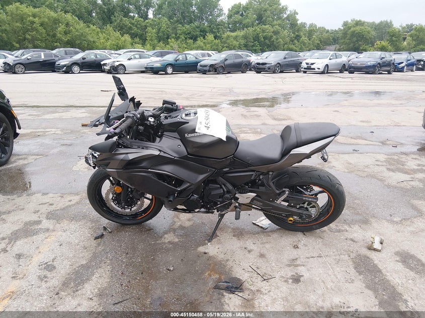 2025 Kawasaki Ex650 P VIN: ML5EXEP16SDAG2679 Lot: 45150458