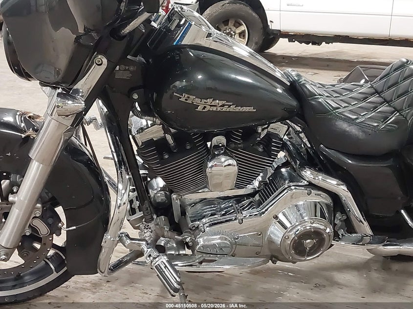 2006 Harley-Davidson Flhxi VIN: 1HD1KBW136Y660763 Lot: 45150508