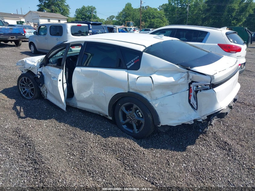 Vin: 3kpft4de0se217069, lot: 45648247, kia k4 lxs 20253