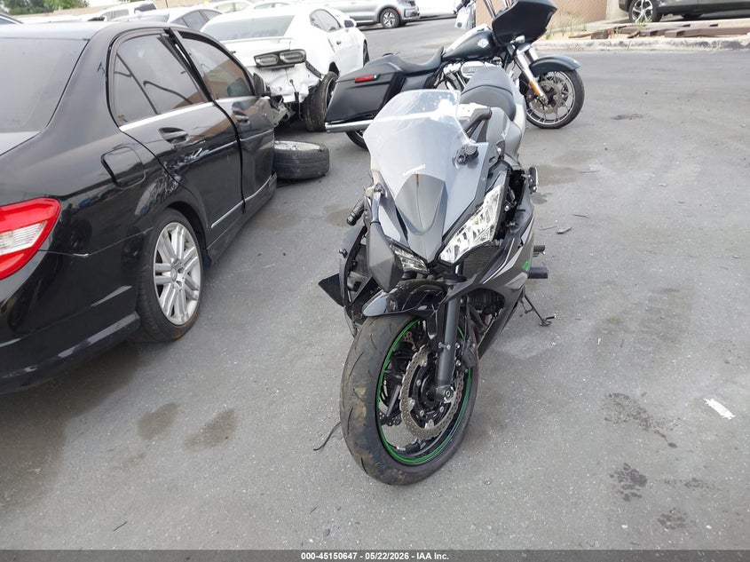 2024 KAWASAKI NINJA SPORT_BIKE 2