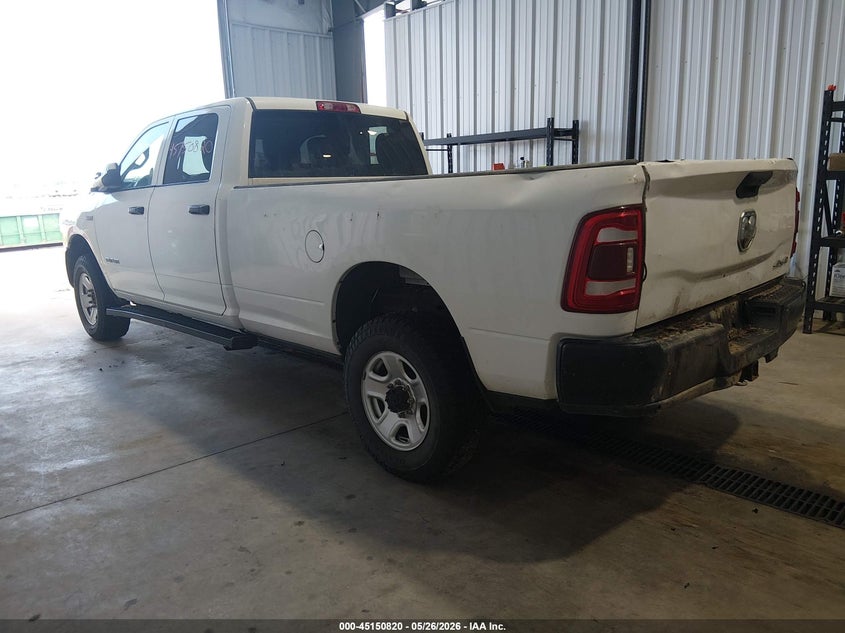 Vin: 3c6ur5hj2lg206610, lot: 45648474, ram 2500 tradesman  4x4 8' box 20203