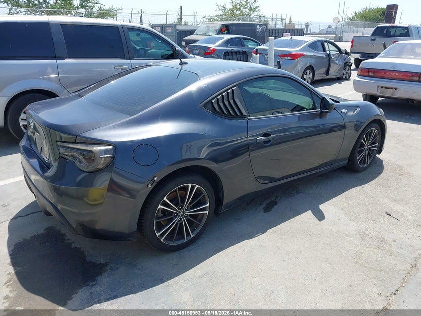 Vin: jf1znaa14d1725399, lot: 45648606, scion fr-s 20134