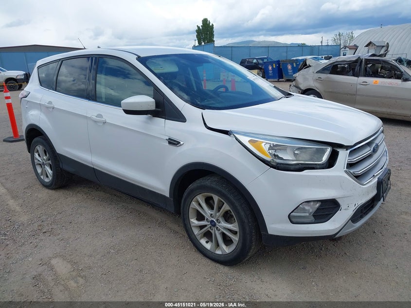 FORD ESCAPE SE 2017