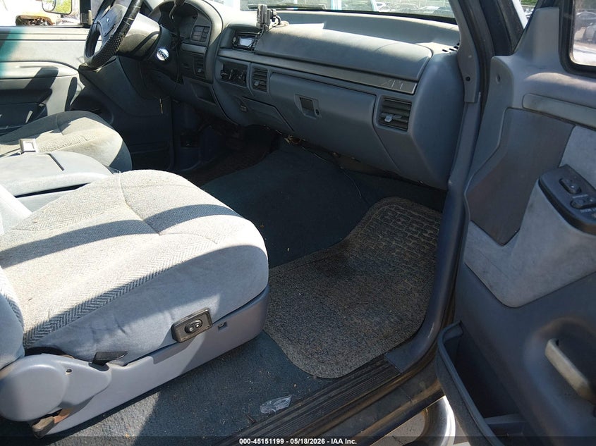 1992 FORD BRONCO auction photo 5