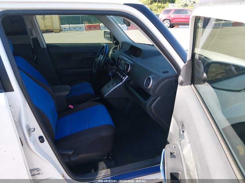 SCION XB 2015 VIN JTLZE4FE5FJ069633