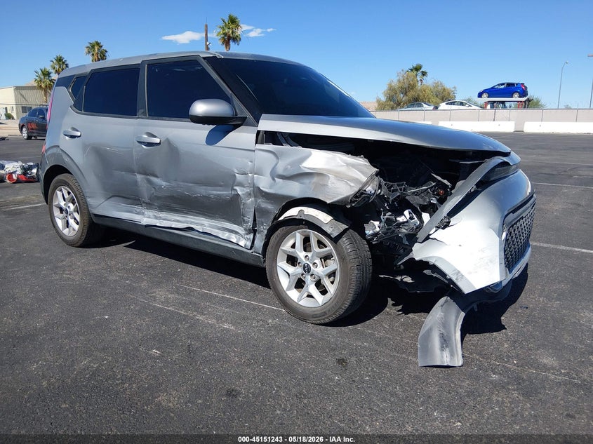 2023 KIA SOUL LX