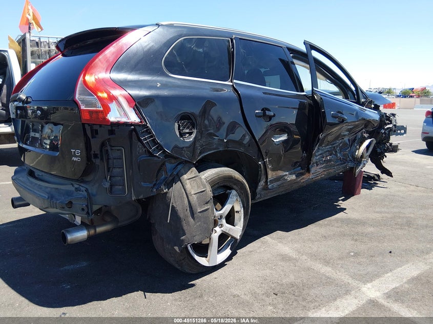 Vin: yv4902dz4b2140570, lot: 45648939, volvo xc60 t6/t6 r-design 20114