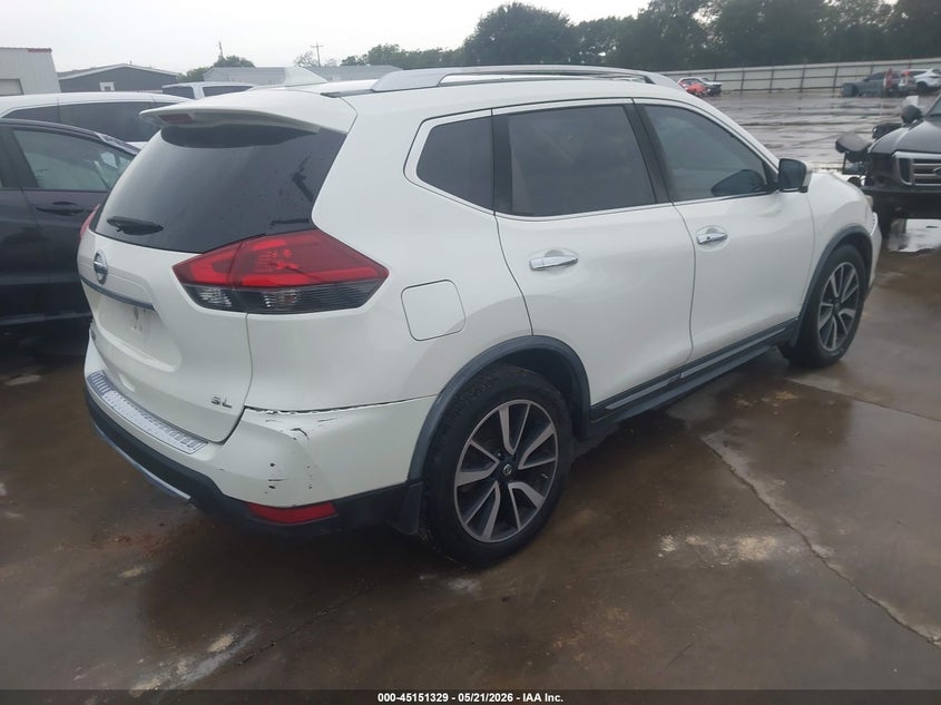 2018 NISSAN ROGUE auction photo 4