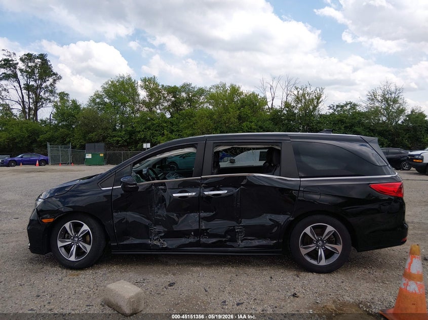 VIN 5FNRL6H89JB016289 2018 HONDA ODYSSEY TOURING