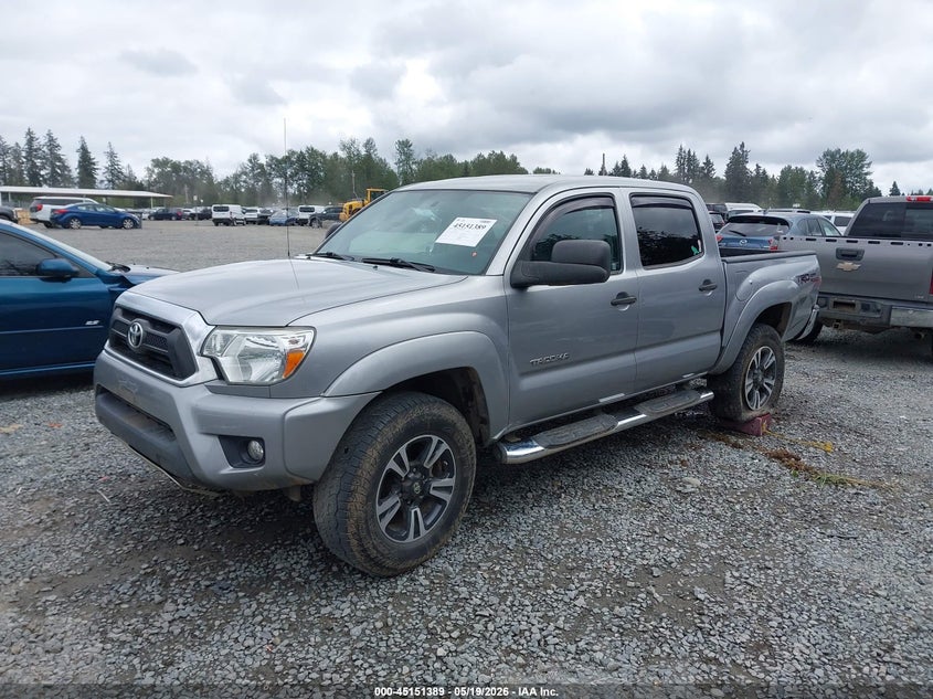 2015 Toyota Tacoma Base V6 3TMLU4EN9FM164561 photo 1