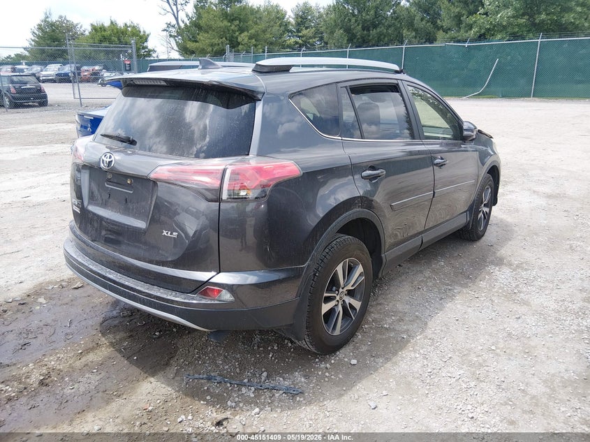 TOYOTA RAV4 - zdjęcie 4