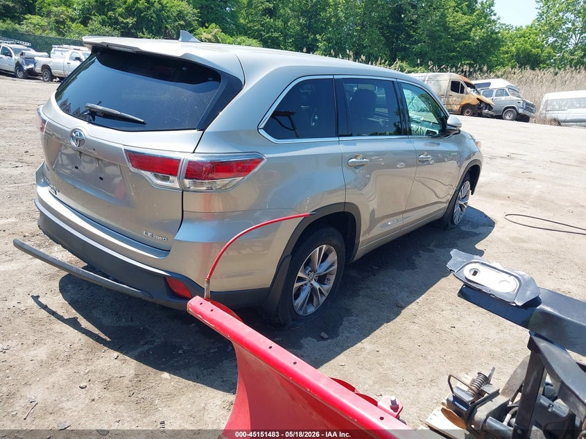 2015 TOYOTA HIGHLANDER auction photo 4