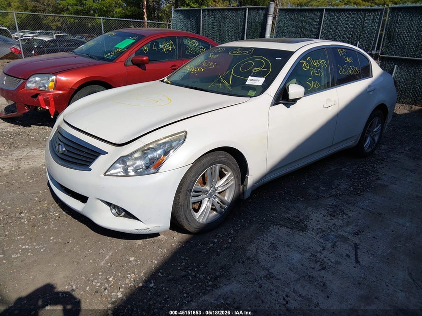 JN1CV6AR7FM651273 2015 Infiniti Q40 photo 1