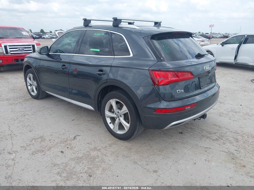 Vin: wa1bnafy8l2017130, lot: 45649405, audi q5 premium plus 45 tfsi quattro s tronic 20203