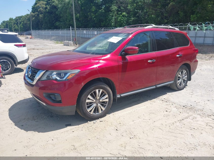 5N1DR2MN1JC640285 2018 Nissan Pathfinder S photo 1