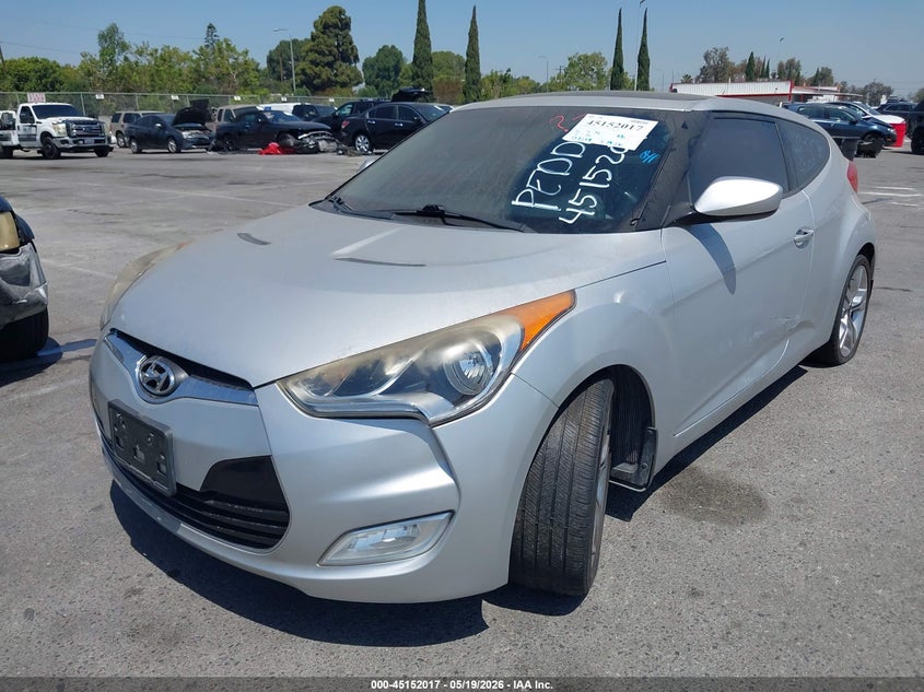 2013 Hyundai Veloster Base W/Black VIN: KMHTC6AD1DU166059 Lot: 45152017