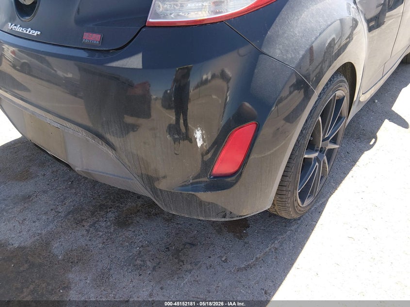 2014 Hyundai Veloster Re:flex W/Black VIN: KMHTC6AD7EU214570 Lot: 45152181