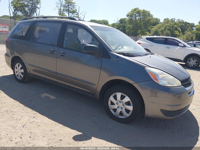 2004 Toyota Sienna Le