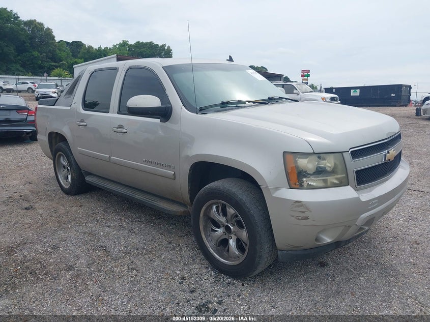 2007 CHEVROLET AVALANCHE 1500 — zdjęcie z aukcji