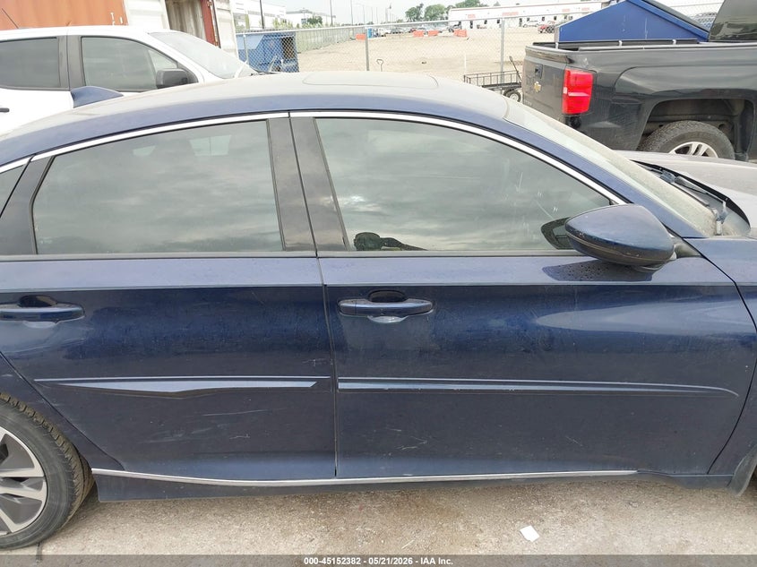 VIN 1HGCV3F52JA015602 2018 HONDA ACCORD HYBRID EX-L