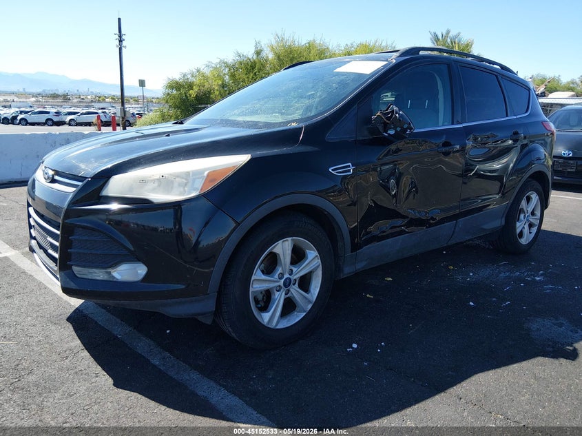 Vin: 1fmcu0gx7dub70869, lot: 45650197, ford escape se 20132