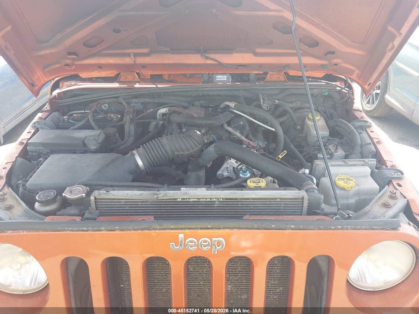 2011 Jeep Wrangler / 3.8 Sport orange Lot 111045152741 Vin 1J4AA2D14BL508872
