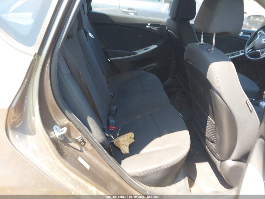 2012 HYUNDAI ACCENT auction photo 8