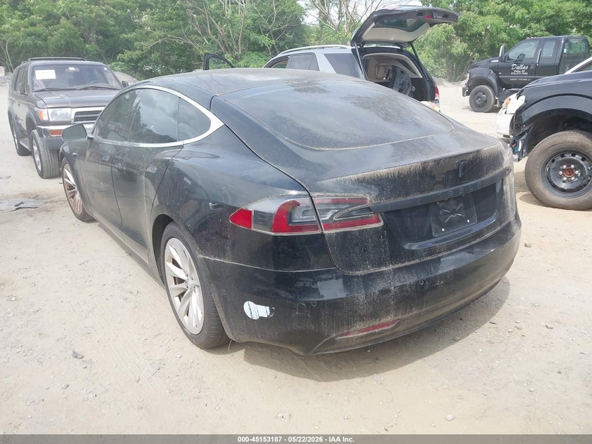 Vin: 5yjsa1e19hf202443, lot: 45650851, tesla model s 60/75 20173