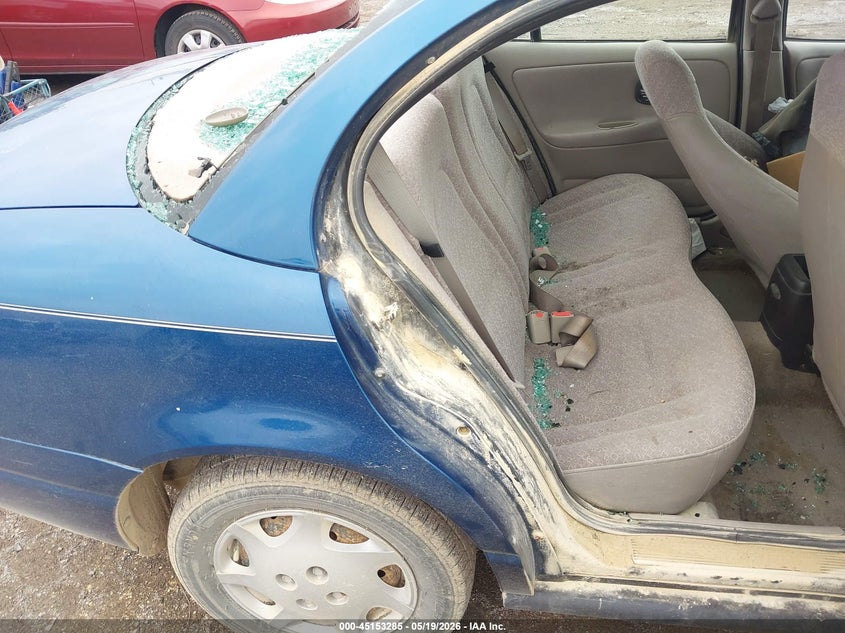 2001 SATURN SL1 auction photo 8