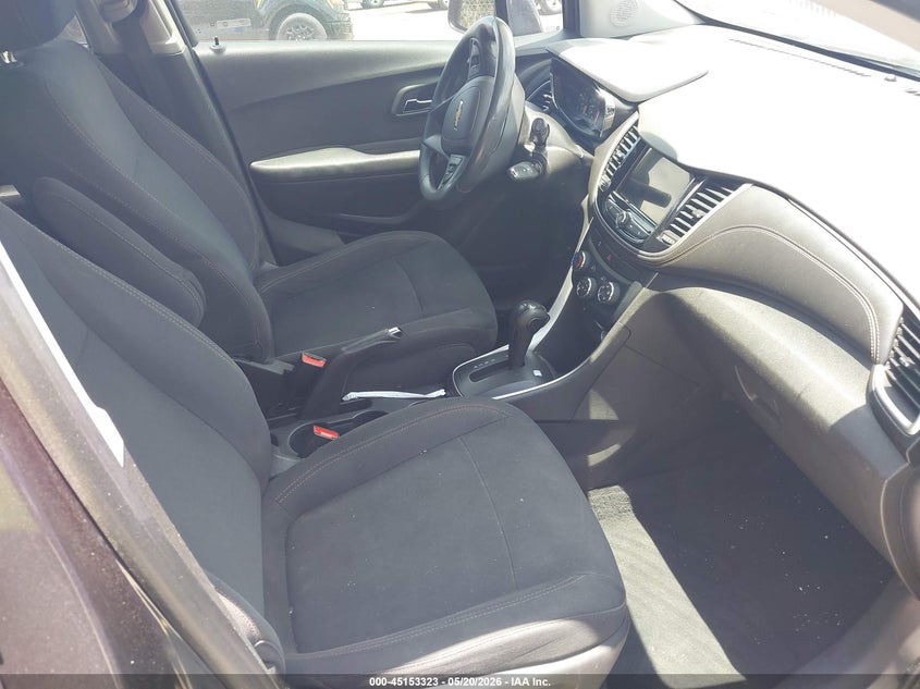 2019 CHEVROLET TRAX auction photo 5