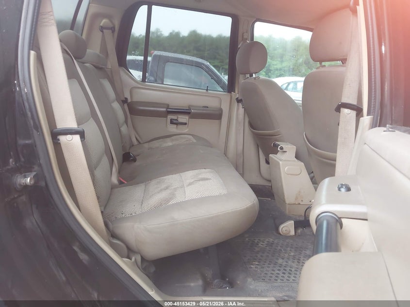 2004 Ford Explorer Sport Trac Adrenalin/Xls/Xlt VIN: 1FMZU67K44UB59507 Lot: 45153429