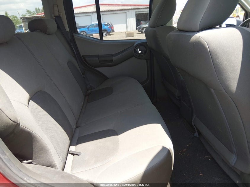 2011 NISSAN XTERRA auction photo 8