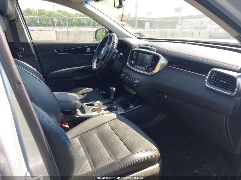 KIA SORENTO 2017 VIN 5XYPHDA51HG239409