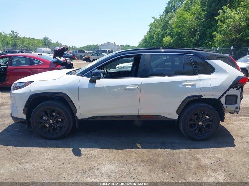 AtlanticExpress - Toyota RAV4 Hybrid