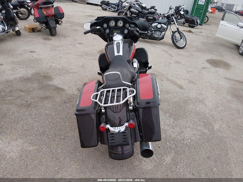 2010 Harley-Davidson Flhx VIN: 1HD1KB415AB627343 Lot: 45153868