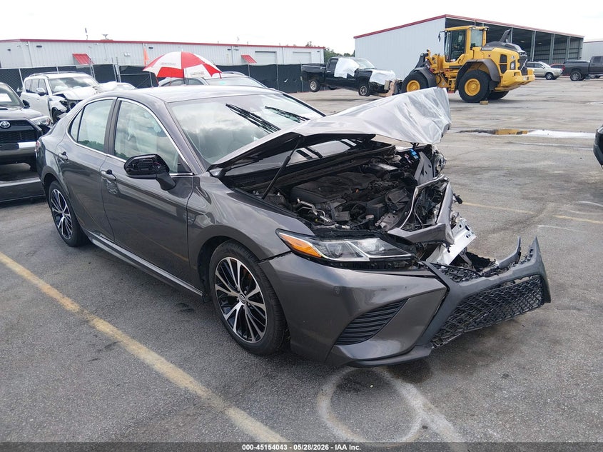TOYOTA CAMRY SE 2020