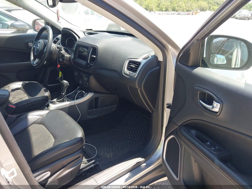 2018 JEEP COMPASS auction photo 5