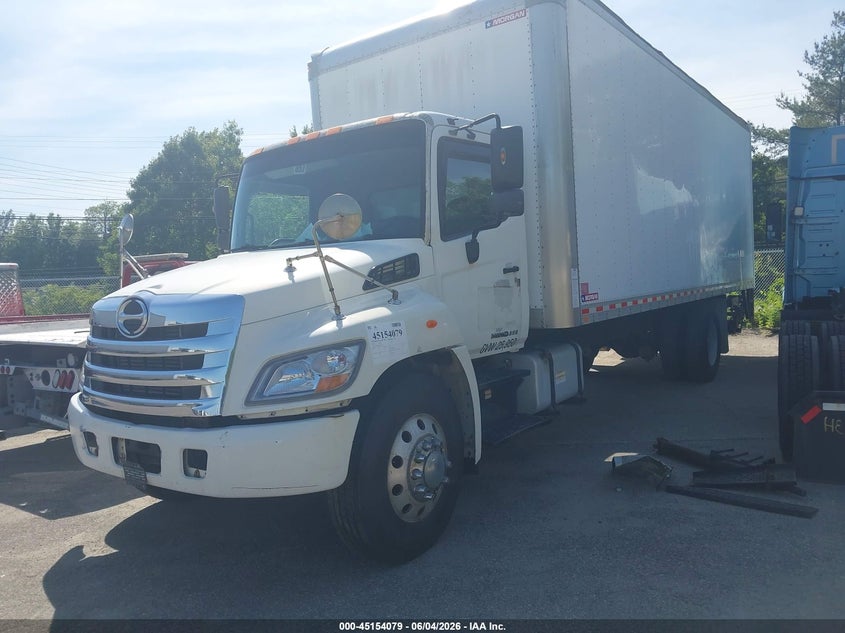 2012 HINO 268 auction photo 2