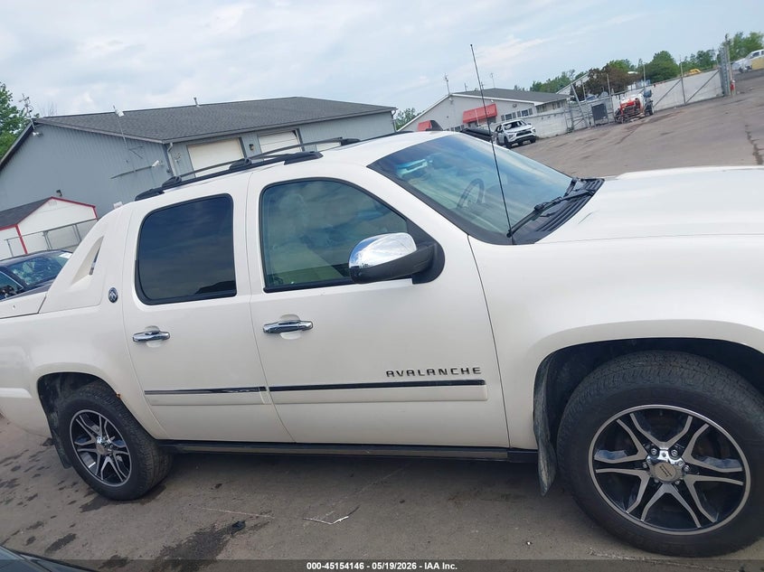 2013 Chevrolet Avalanche Ltz VIN: 3GNTKGE73DG305183 Lot: 45154146