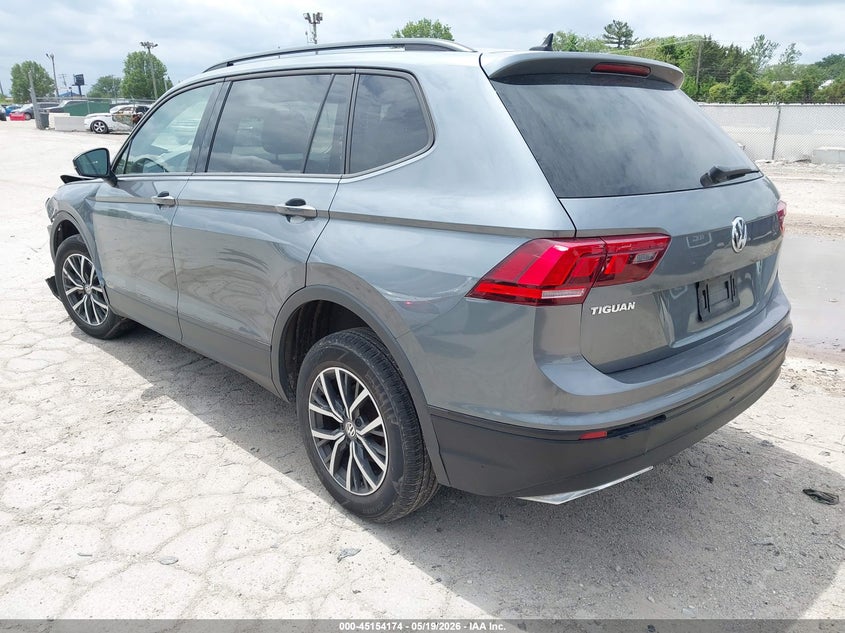 2021 VOLKSWAGEN TIGUAN 2.0T S — Фото 3