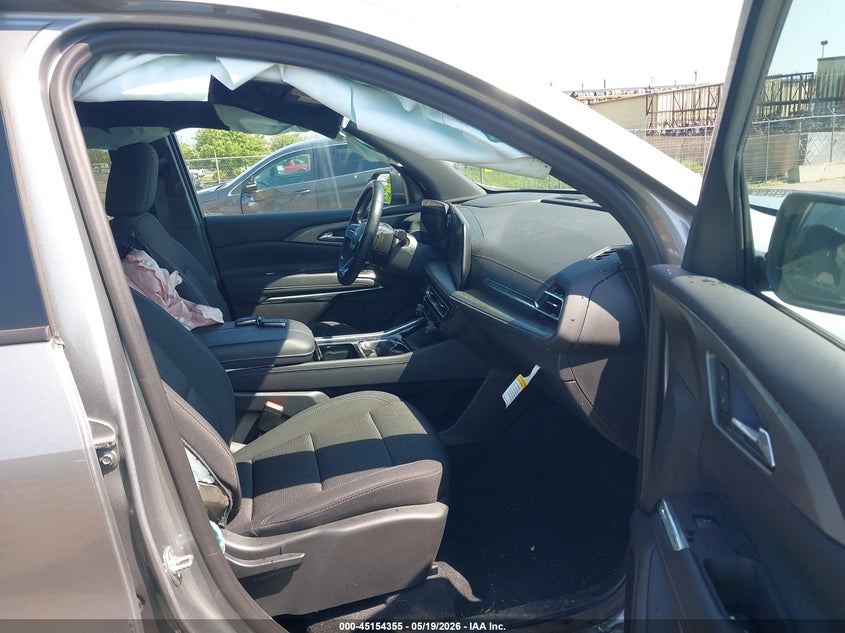 2024 CHEVROLET TRAVERSE auction photo 5
