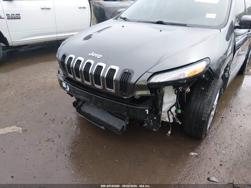 2016 JEEP CHEROKEE auction photo 6