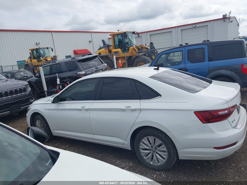 AtlanticExpress - Volkswagen Jetta