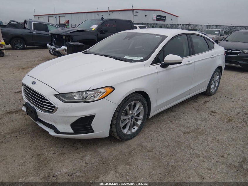 Vin: 3fa6p0hd5lr171088, lot: 45652084, ford fusion se 20202
