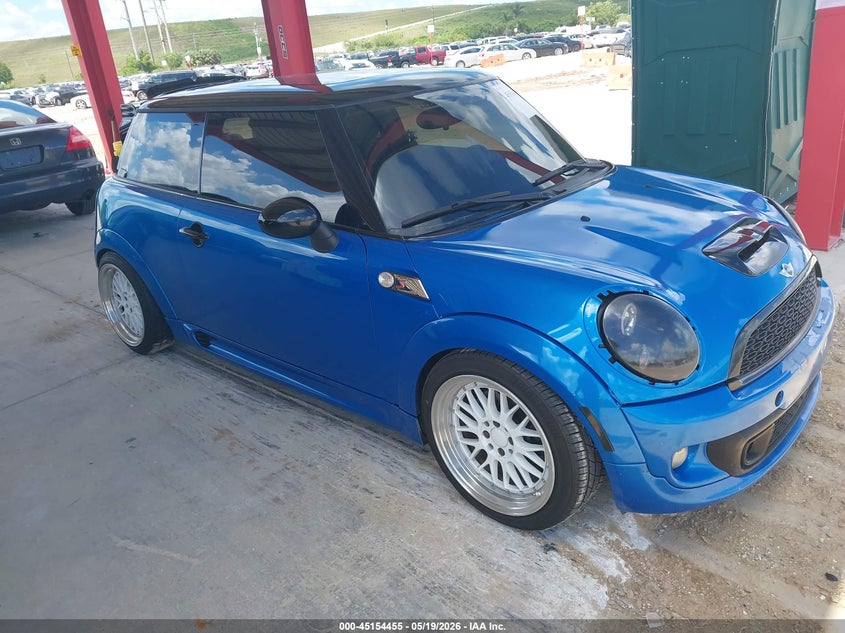 MINI COOPER S 2011. Lot# 45154455. VIN WMWSV3C53BTY22096. Photo 1
