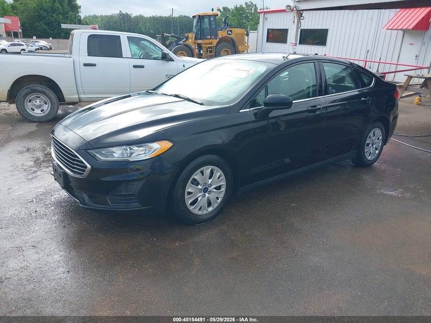 2020 Ford Fusion S 3FA6P0G78LR233613 photo 1