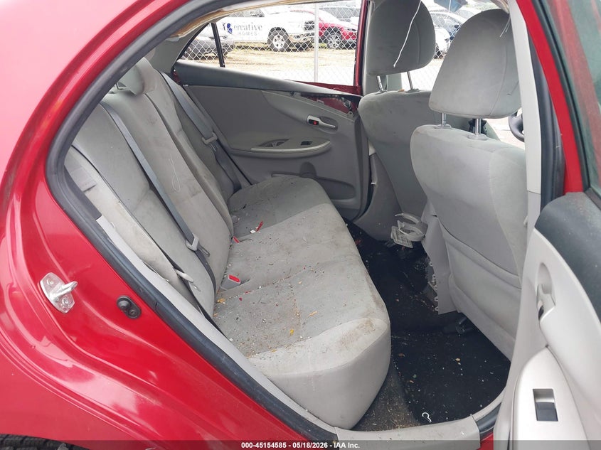 2013 TOYOTA COROLLA auction photo 8